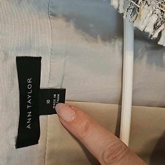 Jacket - Picture 3 of 7